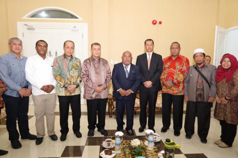 Wakil Gubernur Sumatera Barat, Drs. H.Nasrul Abitsaat diterima Gubernur Papua. Turut hadir Kepala BNPB Wakalemdiklat Polri danPangdam XVII Cenderawasih
