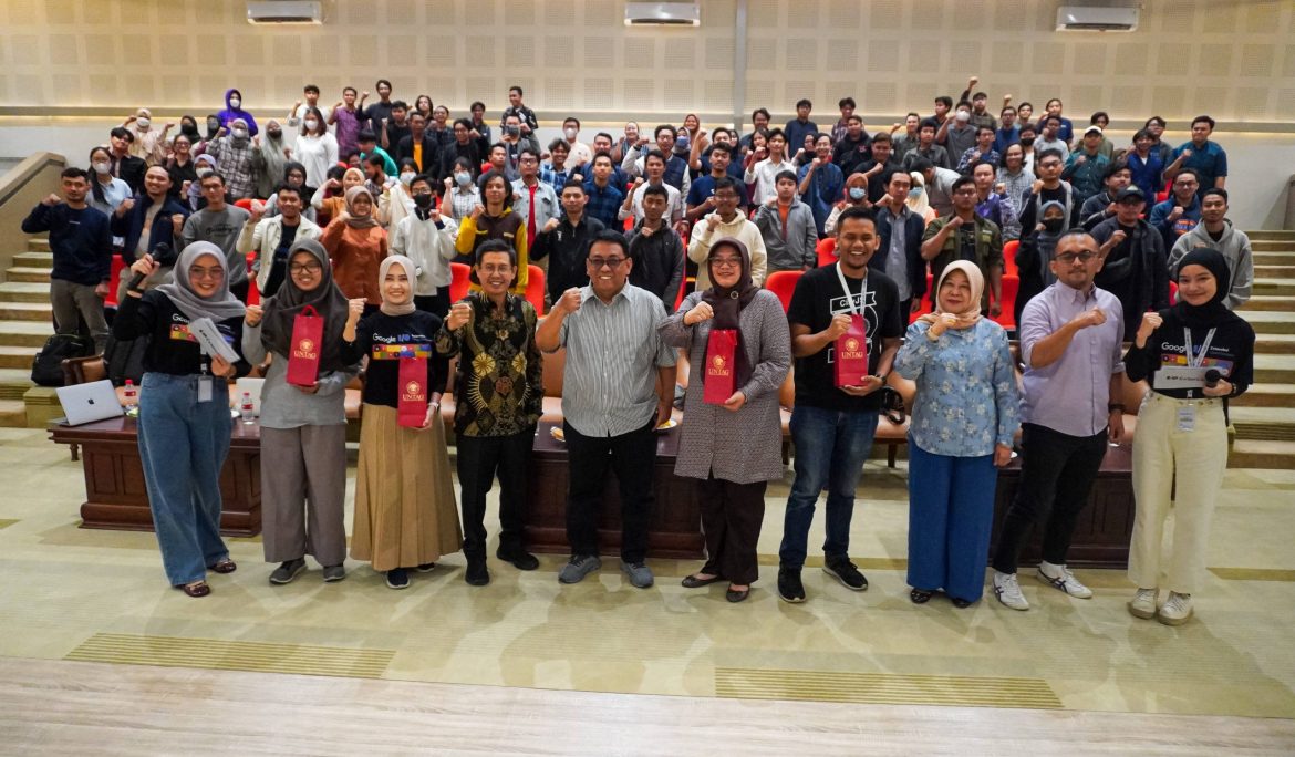 Kominfo Jatim Apresiasi Kegiatan Google I/O Extended Cloud Surabaya